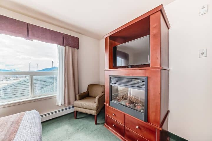 Room 19 of 48